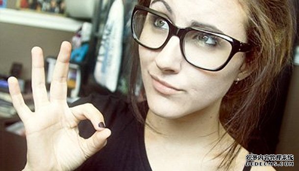 1406216252-million-dollar-urls-most-expensive-domain-names-of-all-time-kk.jpg 网站域名 域名投资 Sex.com 域名抢注